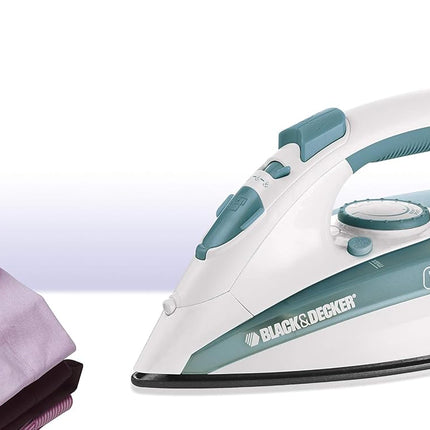Black & Decker 1750W Steam Iron Ceramic Coated Soleplate X1600-B5