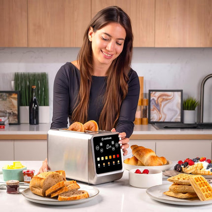 Nutricook 2-Slice Smart Toaster with 6 Browning Levels TS201ME