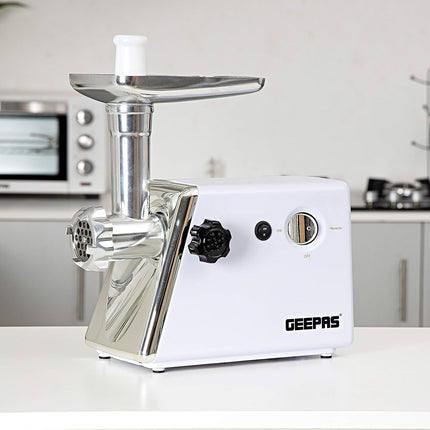 Geepas GMG746 1200W Meat Grinder - Stainless Steel Blade, Reverse Function