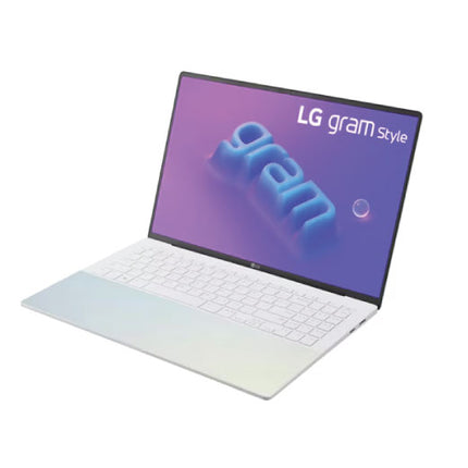 LG gram Style 16 Inch OLED i7 32GB 1TB