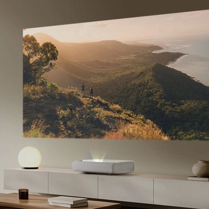 Samsung The Premiere SP-LSP9T 130-Inch 4K Triple Laser Projector