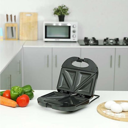 Olsenmark 2-Slice Grill Maker with Non-Stick Plates, 750W OMGM2320